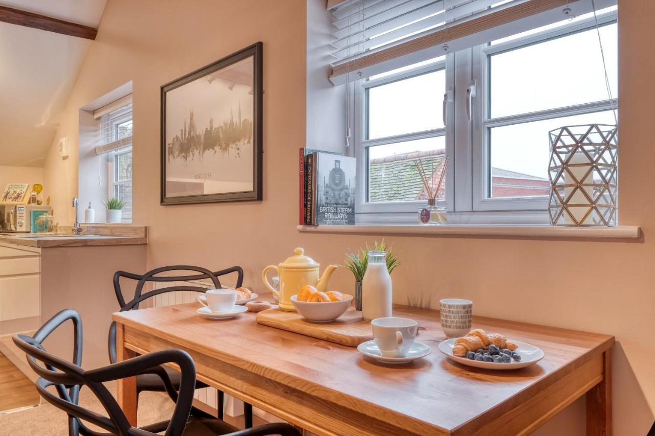 וורצ'סטר The Station Loft City Centre 1-Bed Apartment מראה חיצוני תמונה